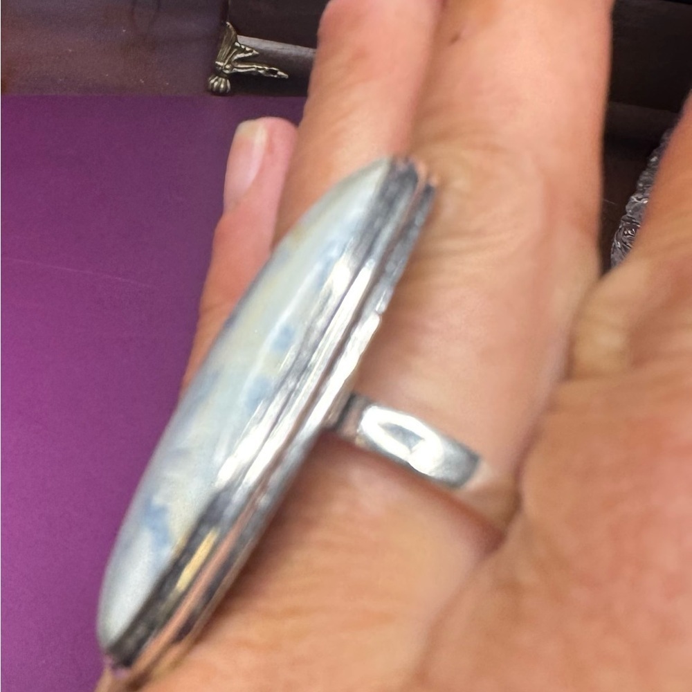 Blue Scheelite 925 Silver Plated Gemstone. Ring Size US 8 - Picture 2 of 8